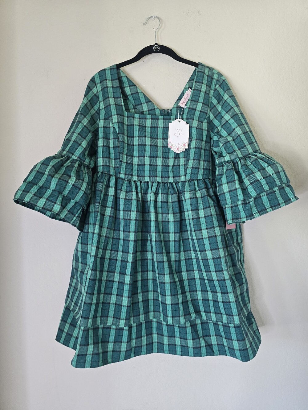 Ivy City Co Clara Dress New Plaid 10 Green Tiered Ruffle Square Neck Bell Sleeve